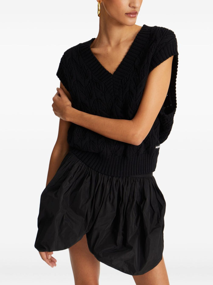 Rotate Skirt Black Woman 5