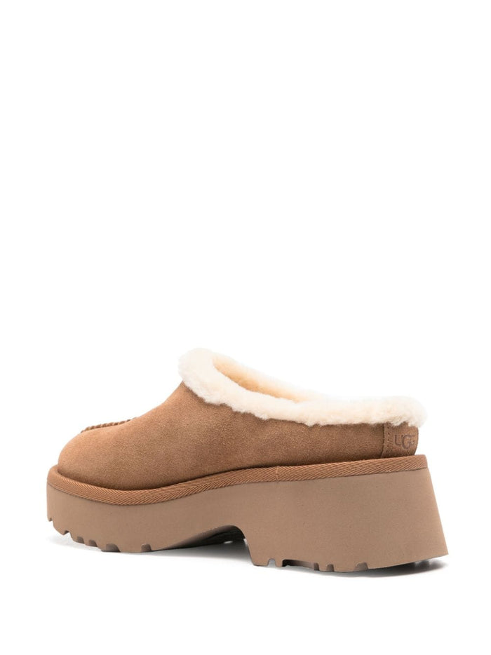 Ugg Scarpe Marrone Donna Mules New Heights 3
