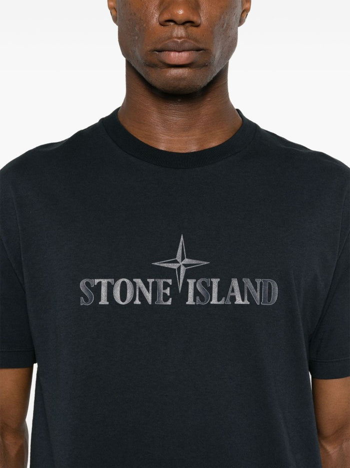 Stone Island T-shirt Blu Uomo Stampa Logo sul Petto 4