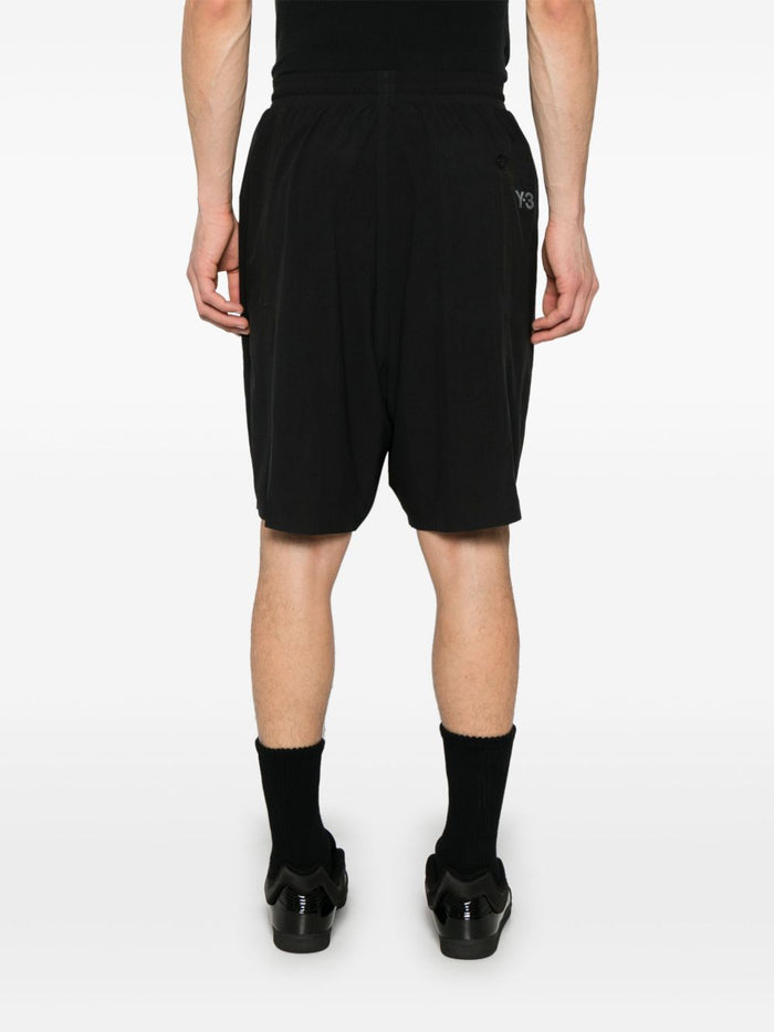 Y-3 Herren Shorts in schwarz 3