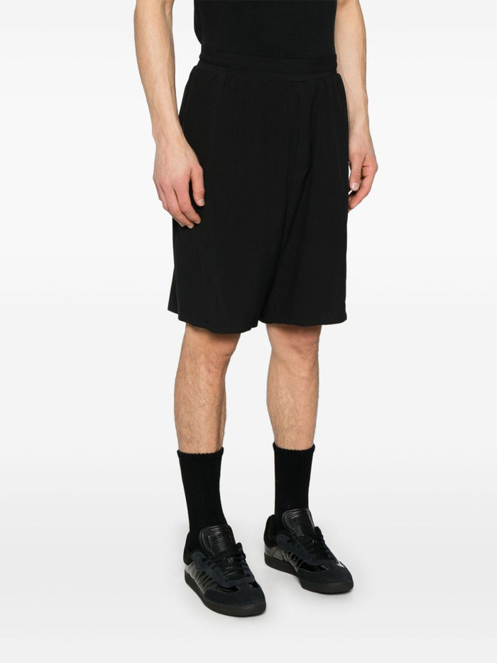 Y-3 Herren Shorts in schwarz 4