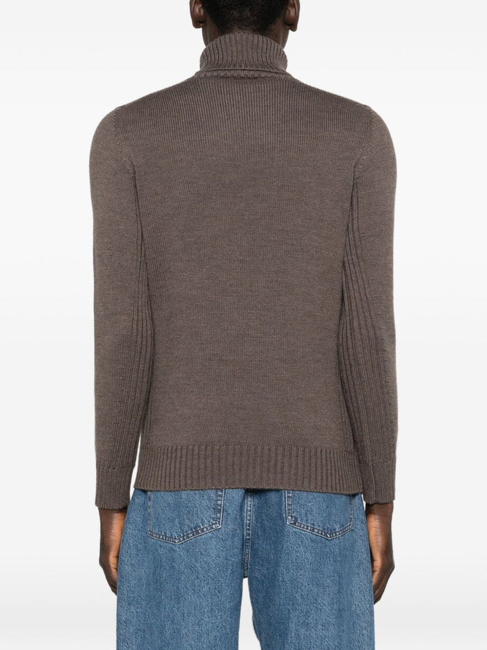 Kangra Brown Shirt Man 3