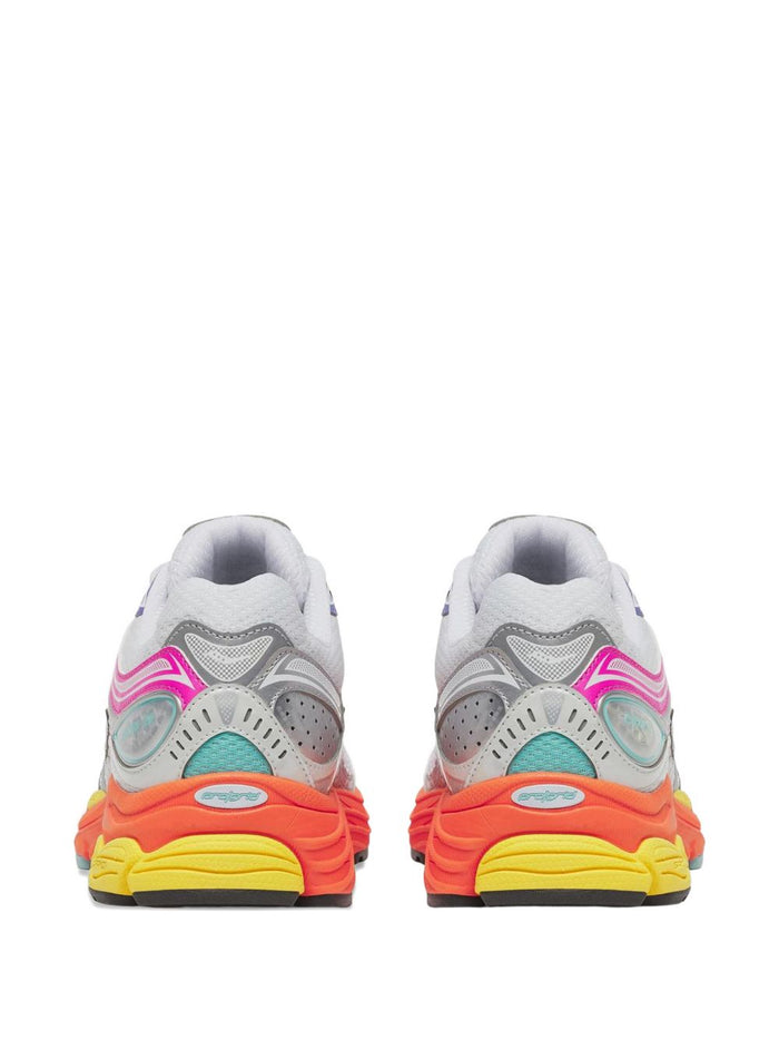 Saucony Scarpa ProGrid Omni 9 OG Unisex Bianco 2