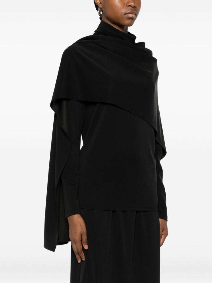 Auf dem schwarzen Damen-Trikot 3