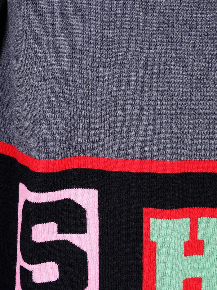 Comme Des Garcons Shirt Maglia Grigio Uomo Logo sul Fondo 3