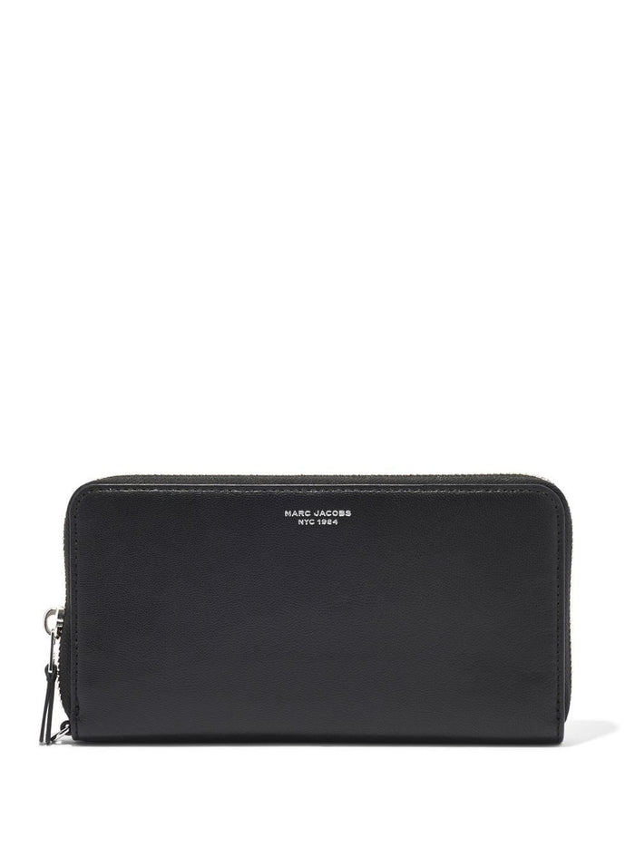 Marc Jacobs Wallet Black Woman 1